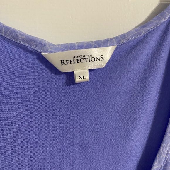 sleeveless top XL - Picture 3 of 3